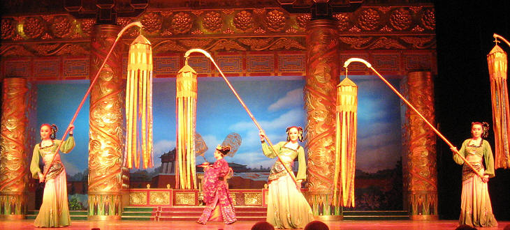 Lantern Dance