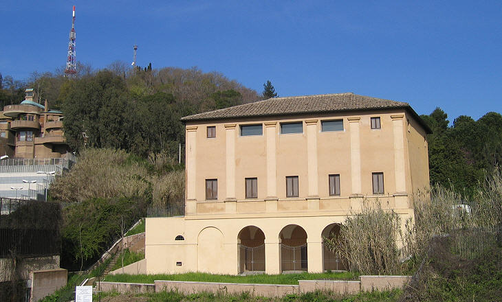 Casale Strozzi by Giacomo Del Duca